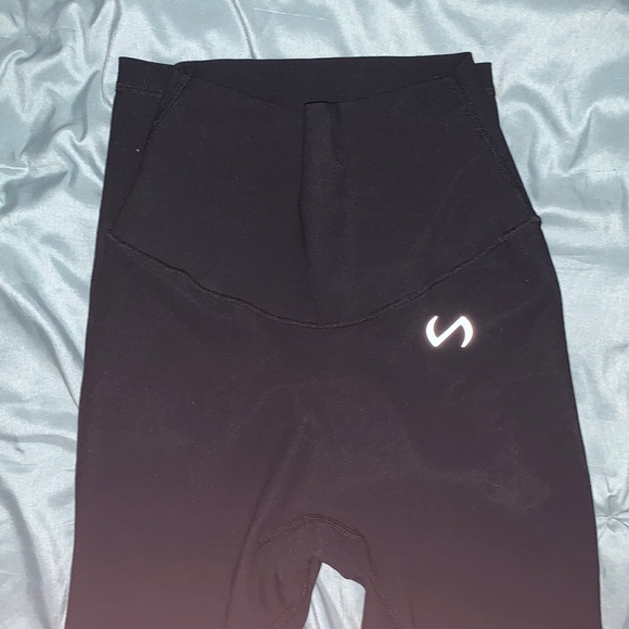 TLF Leggings - Picture 1 of 2